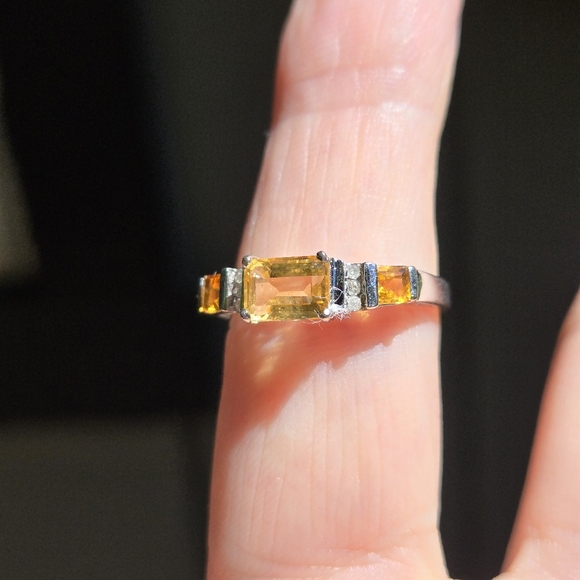 10k white gold Emerald cut citrine & diamond ring sz8 - Picture 6 of 13